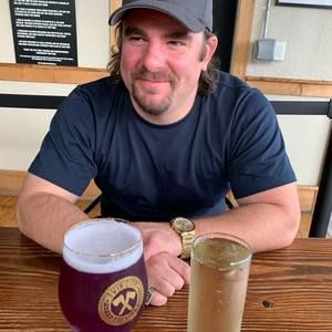 Meet your Posher, Brett